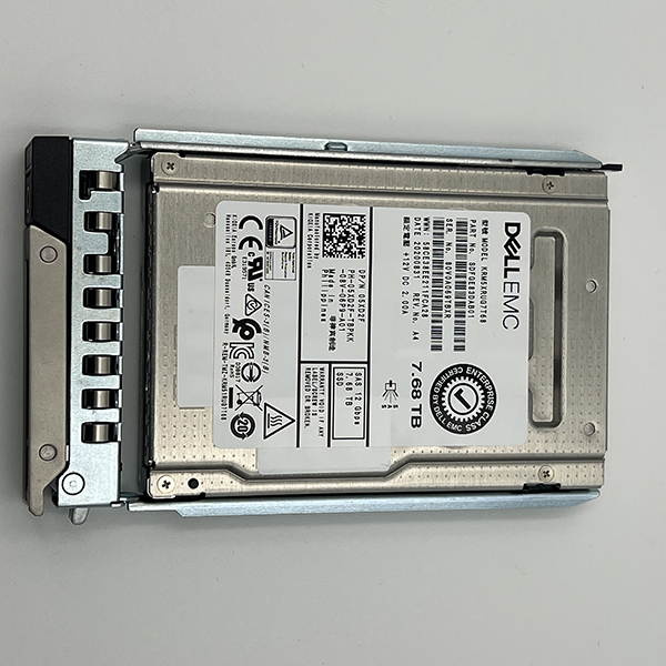 带托架的服务器 SSD 固态硬盘