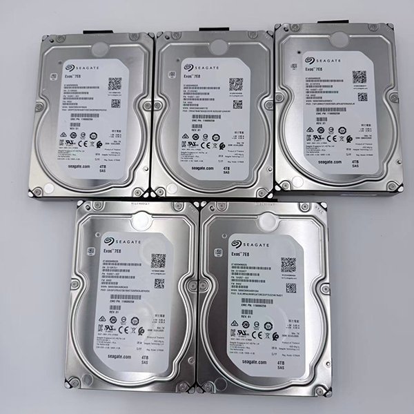 多块企业机械硬盘 HDD